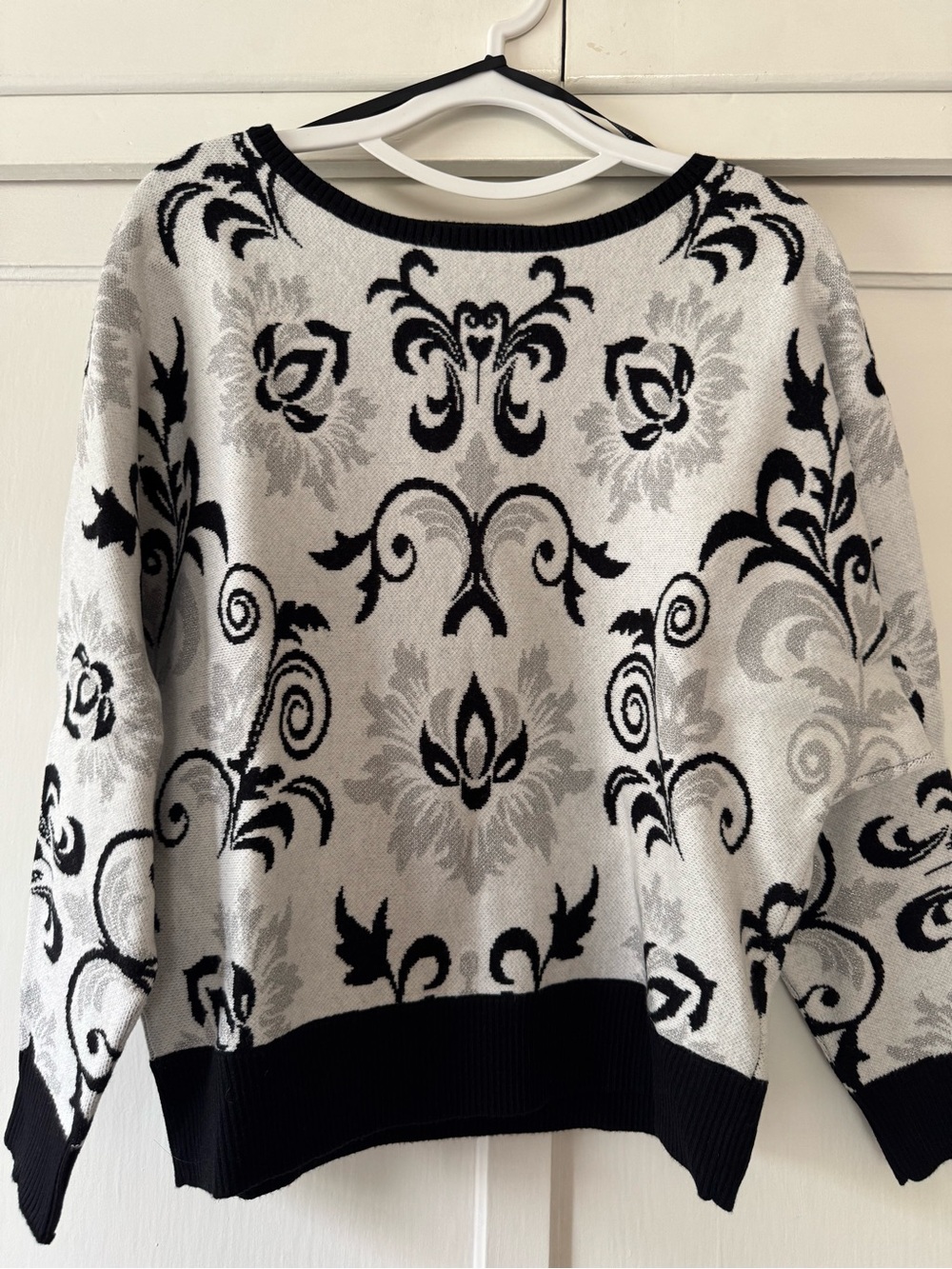 Marc New York Black & Grey Floral Crewneck Sweater - Women's Knit Sz S